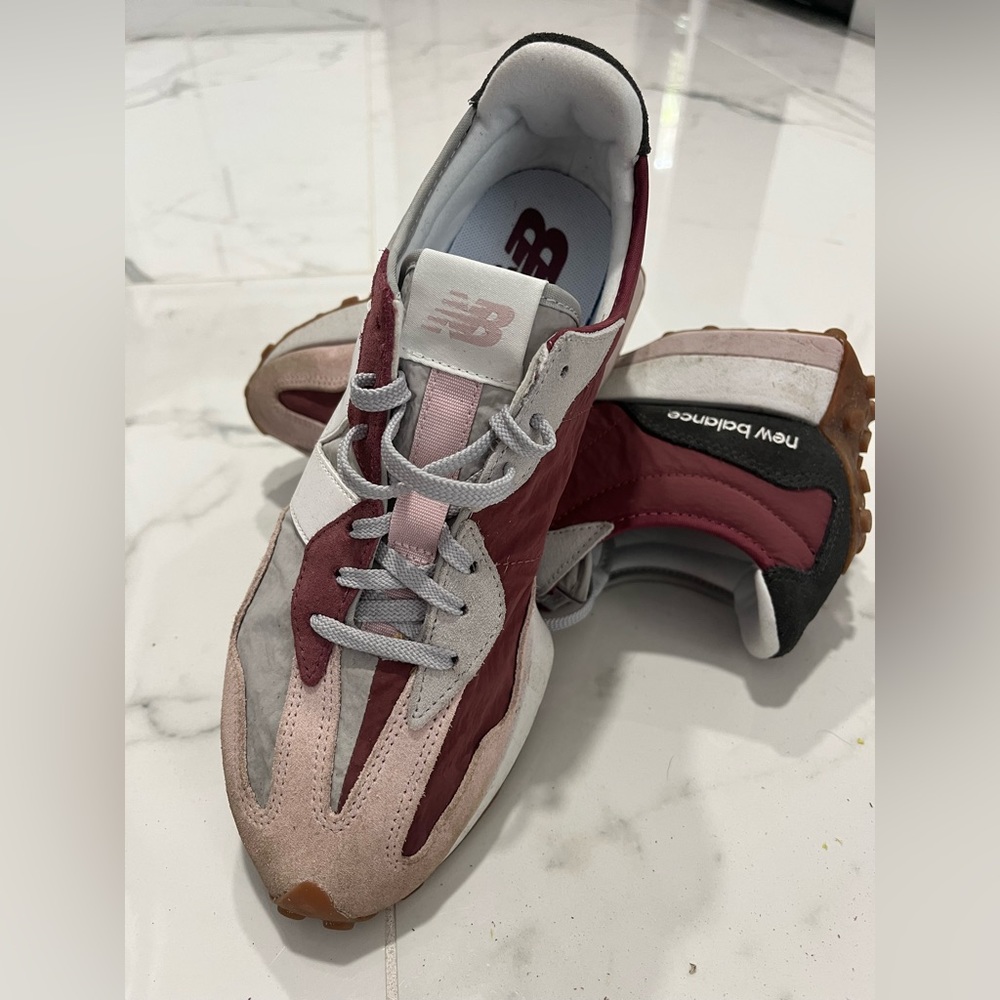 New Balance 327 Women’s